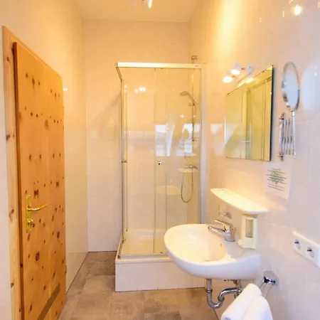 Hotel Bohn 3*