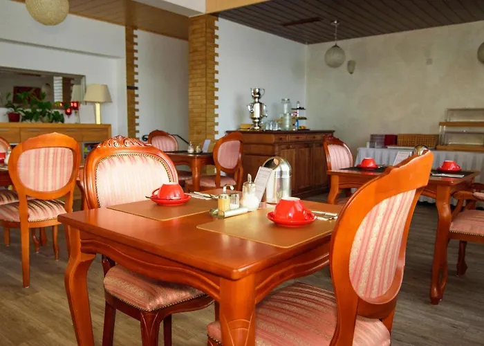 Bohn 3* מצינגן